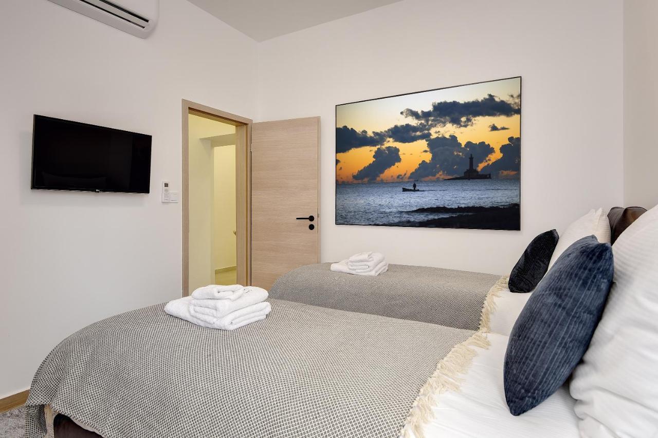 D&A Central Luxury Apartments With Free Parking Pula Exterior foto